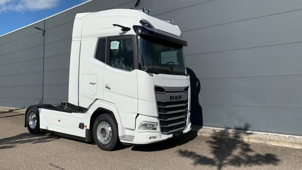 DAF XG+ 530 FT Leder Alcoa Vollluft Standklima - Tractor unit: picture 1 DAF XG+ 530 FT Leder Alcoa Vollluft Standklima - Tractor unit: picture 1