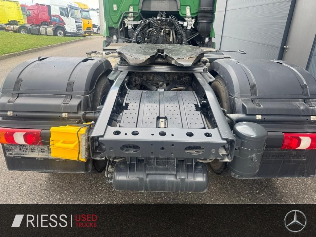 Mercedes-Benz Arocs 1851 HAD Retarder Navi STH AUT DynLicht - Tractor unit: picture 5 Mercedes-Benz Arocs 1851 HAD Retarder Navi STH AUT DynLicht - Tractor unit: picture 5