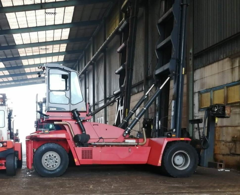 Kalmar DCF100-45E7 - Container handler: picture 1 Kalmar DCF100-45E7 - Container handler: picture 1