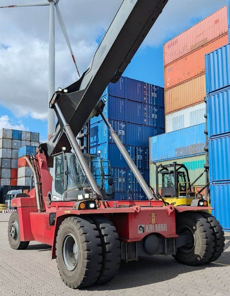 Kalmar DRG100-54S6 - Reach stacker: picture 1 Kalmar DRG100-54S6 - Reach stacker: picture 1