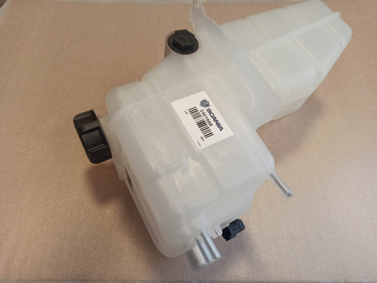 SCANIA EXPANSION TANK - 2401668 - Expansion tank for Truck: picture 1 SCANIA EXPANSION TANK - 2401668 - Expansion tank for Truck: picture 1