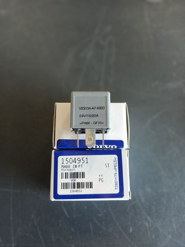 VOLVO PENTA RELAY 1504951 - Electrical system for Industrial equipment: picture 1 VOLVO PENTA RELAY 1504951 - Electrical system for Industrial equipment: picture 1