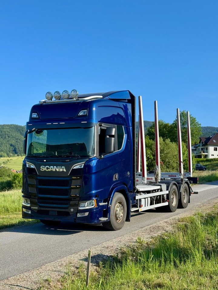 SCANIA 650 V8 6X4 - Log truck: picture 3 SCANIA 650 V8 6X4 - Log truck: picture 3