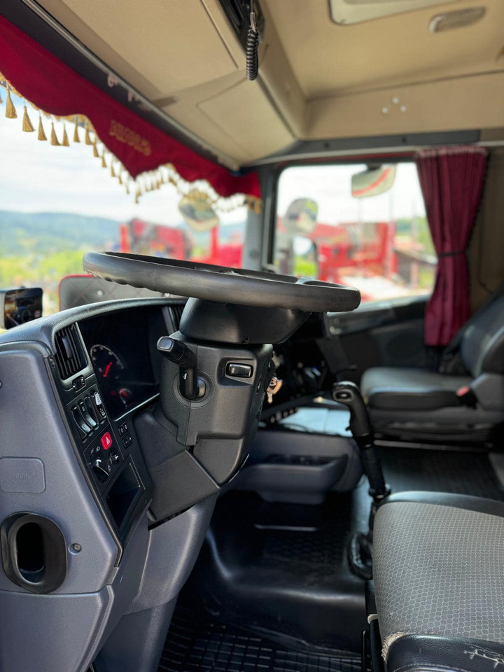 SCANIA R500 - Log truck: picture 5 SCANIA R500 - Log truck: picture 5