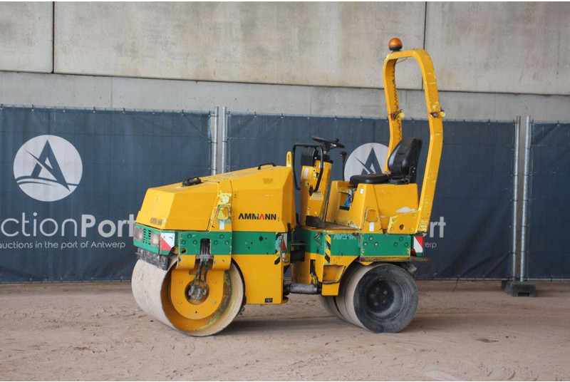 Ammann AV23 - Compactor: picture 1 Ammann AV23 - Compactor: picture 1