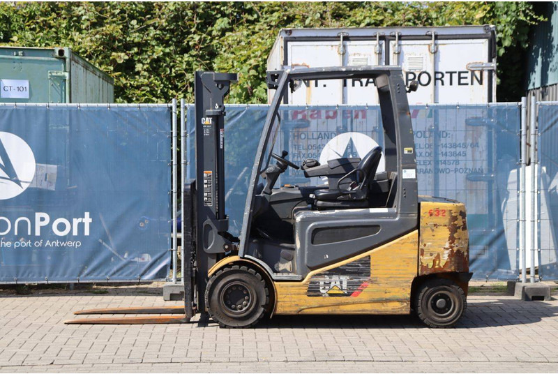 Caterpillar 2EP5000 - Electric forklift: picture 2 Caterpillar 2EP5000 - Electric forklift: picture 2