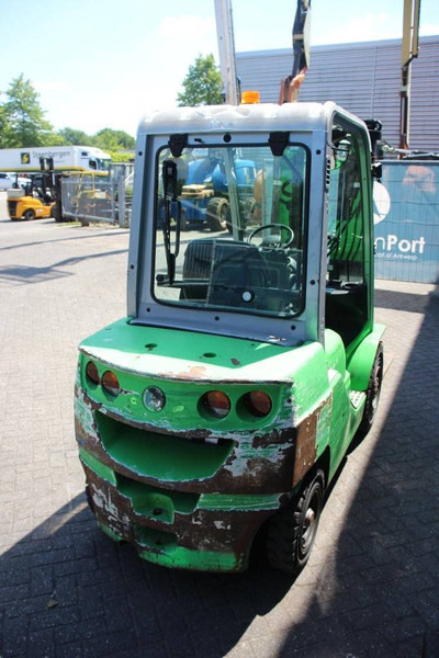 Cesab M325D - Diesel forklift: picture 5 Cesab M325D - Diesel forklift: picture 5
