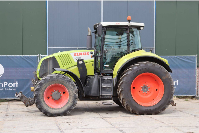 Claas Axion 850 - Farm tractor: picture 1 Claas Axion 850 - Farm tractor: picture 1