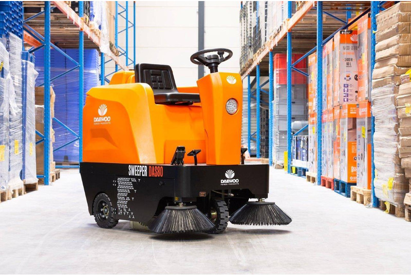 Daewoo Das80 Zit - Road sweeper: picture 3 Daewoo Das80 Zit - Road sweeper: picture 3
