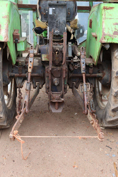 Farm tractor Deutz D 6207: picture 19