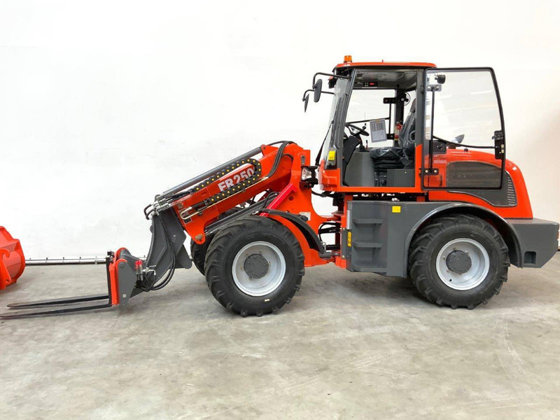 Everun ER2500 - Wheel loader: picture 3 Everun ER2500 - Wheel loader: picture 3
