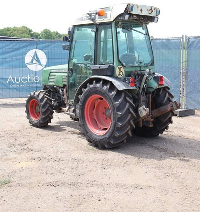Fendt Farmer 207 V - Farm tractor: picture 3 Fendt Farmer 207 V - Farm tractor: picture 3