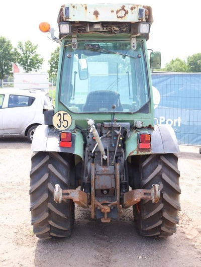 Fendt Farmer 207 V - Farm tractor: picture 4 Fendt Farmer 207 V - Farm tractor: picture 4