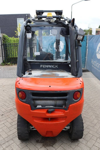 Fenwick-Linde H25D - Diesel forklift: picture 5 Fenwick-Linde H25D - Diesel forklift: picture 5