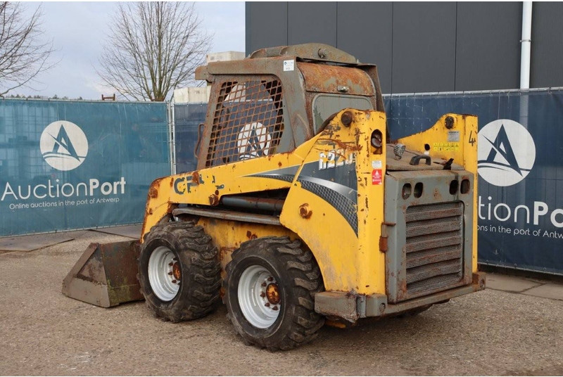 Gehl R220 - Wheel loader: picture 3 Gehl R220 - Wheel loader: picture 3