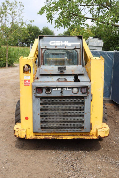 Gehl R260 - Wheel loader: picture 5 Gehl R260 - Wheel loader: picture 5
