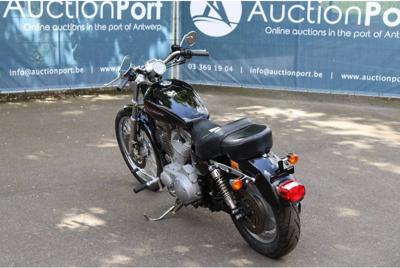 Harley-Davidson Sportster XL883 - Motorcycle: picture 4 Harley-Davidson Sportster XL883 - Motorcycle: picture 4