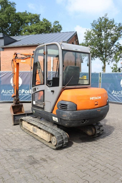 Hitachi ZX30 CLR - Crawler excavator: picture 4 Hitachi ZX30 CLR - Crawler excavator: picture 4