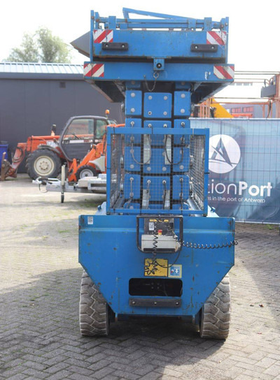 Holland lift Combistar N-165EL12 - Scissor lift: picture 5 Holland lift Combistar N-165EL12 - Scissor lift: picture 5