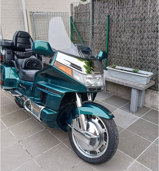 Honda 'Goldwing 20th anniversary (special edition) - Motorcycle: picture 3 Honda 'Goldwing 20th anniversary (special edition) - Motorcycle: picture 3