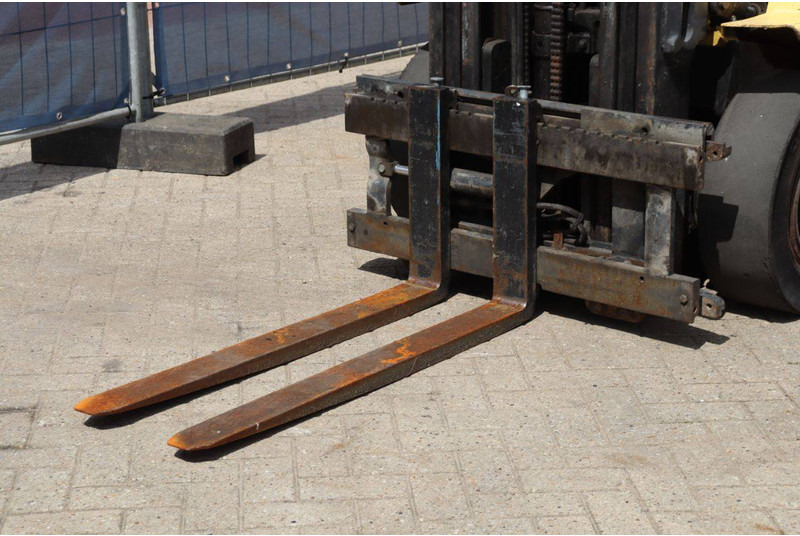 LPG forklift Hyster H2.50XM: picture 10