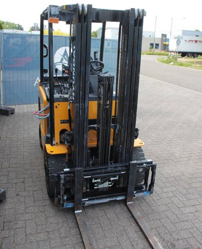 Electric forklift Hyundai 25B-9: picture 6