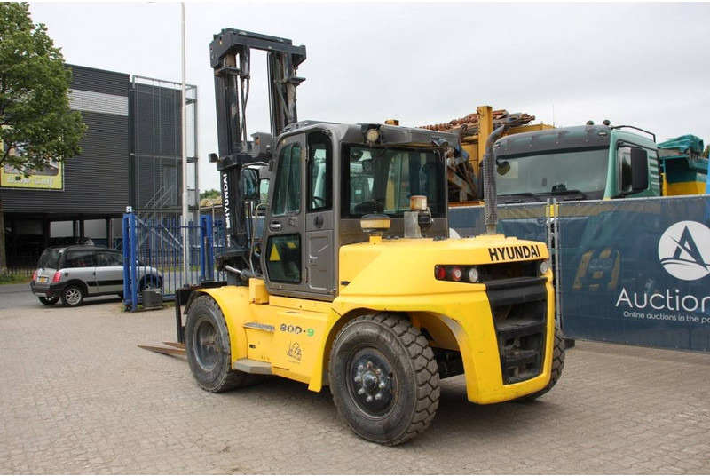 Hyundai 80D-9 - Diesel forklift: picture 3 Hyundai 80D-9 - Diesel forklift: picture 3