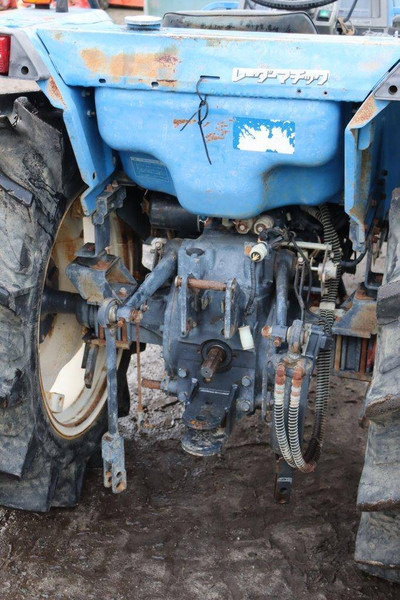 Farm tractor Iseki Landhope TA 247: picture 15