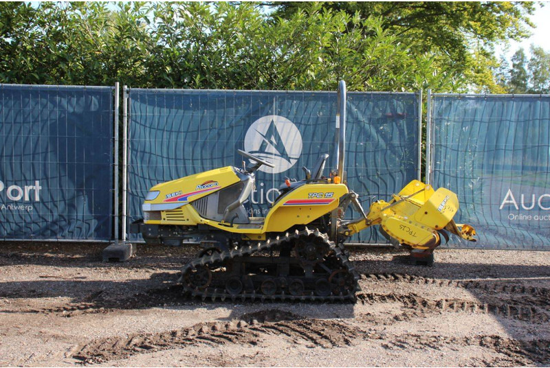 Iseki Piccoro TPC 15 - Farm tractor: picture 2 Iseki Piccoro TPC 15 - Farm tractor: picture 2