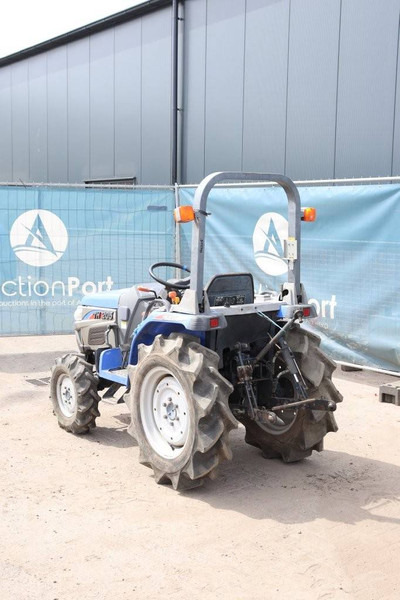 Iseki TH205-B - Farm tractor: picture 3 Iseki TH205-B - Farm tractor: picture 3