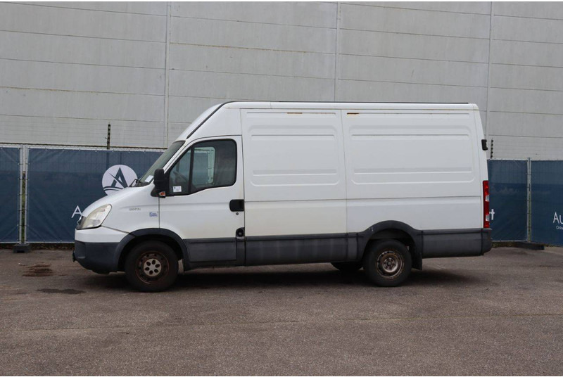 Iveco Daily 35S13 - Panel van: picture 1 Iveco Daily 35S13 - Panel van: picture 1