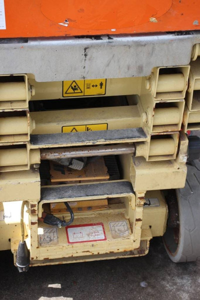 Scissor lift JLG 1930ES: picture 14