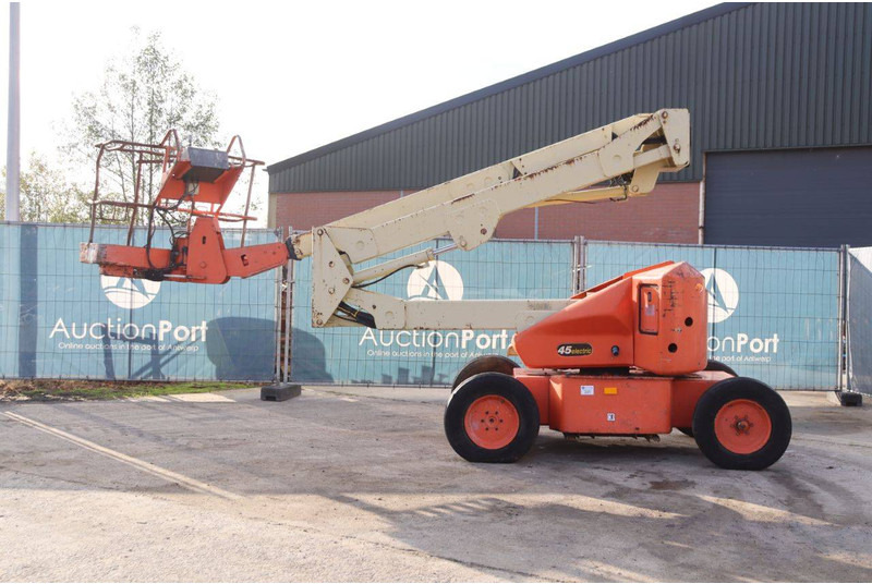 JLG 45 Electric - Articulated boom: picture 2 JLG 45 Electric - Articulated boom: picture 2