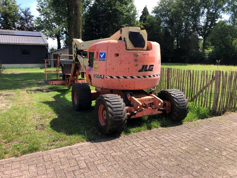 JLG 450AJ - Articulated boom: picture 3 JLG 450AJ - Articulated boom: picture 3