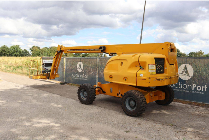 JLG 460SJ - Telescopic boom: picture 3 JLG 460SJ - Telescopic boom: picture 3