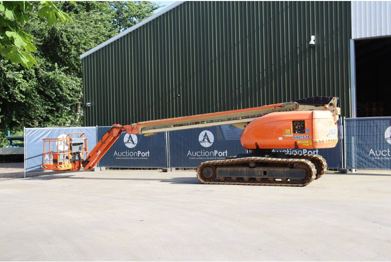 JLG 660 SJC - Telescopic boom: picture 3 JLG 660 SJC - Telescopic boom: picture 3