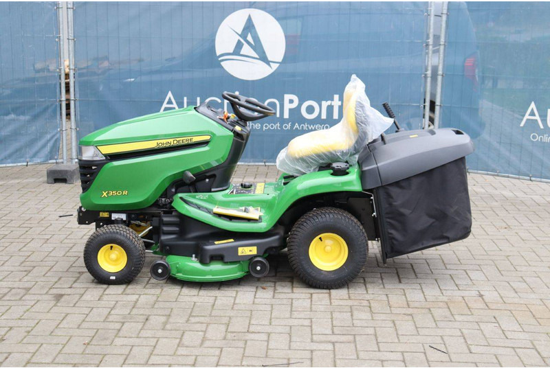 John Deere X350R - Garden mower: picture 2 John Deere X350R - Garden mower: picture 2