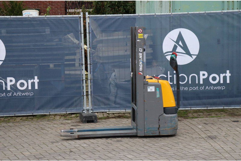 Jungheinrich EJC 110 - Stacker: picture 1 Jungheinrich EJC 110 - Stacker: picture 1