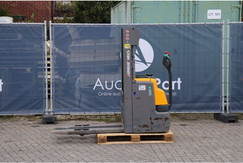 Jungheinrich EJC 216 - Stacker: picture 1 Jungheinrich EJC 216 - Stacker: picture 1