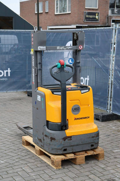 Jungheinrich EJC 216 - Stacker: picture 4 Jungheinrich EJC 216 - Stacker: picture 4