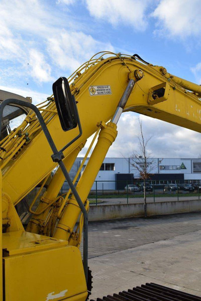 Crawler excavator Kobelco SK160LC: picture 12