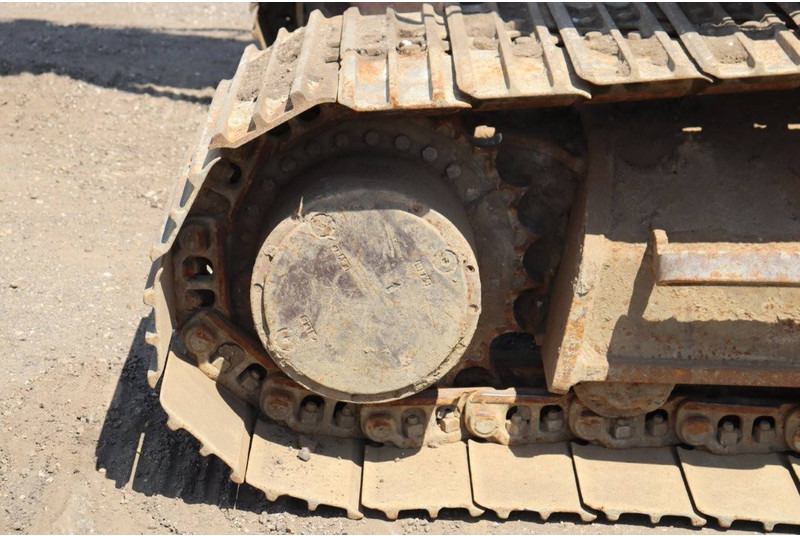 Crawler excavator Kobelco SK235SR: picture 17