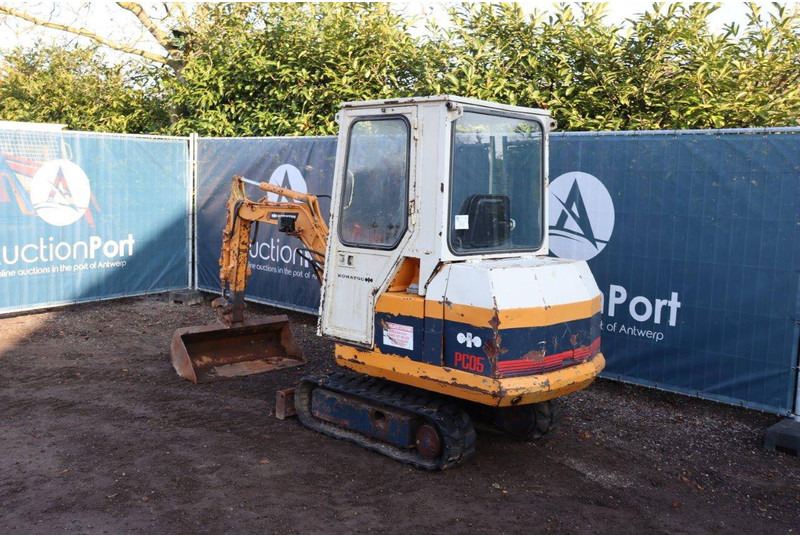 Komatsu PC05-5 - Mini excavator: picture 3 Komatsu PC05-5 - Mini excavator: picture 3