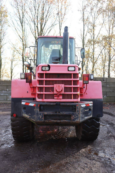 Komatsu WA 270-3 - Wheel loader: picture 5 Komatsu WA 270-3 - Wheel loader: picture 5