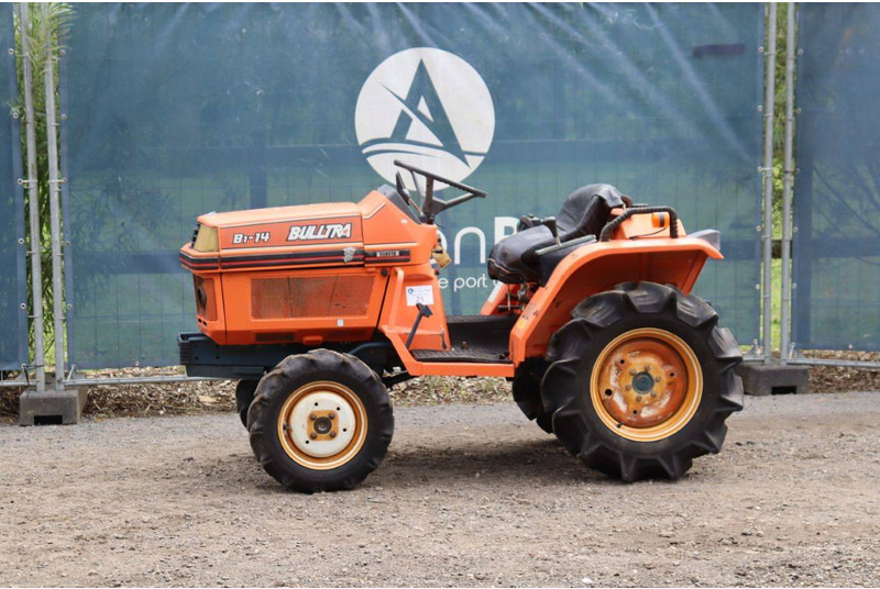 Kubota B1-14 Bulltra - Farm tractor: picture 1 Kubota B1-14 Bulltra - Farm tractor: picture 1