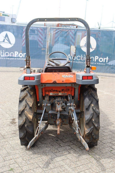Kubota GT19 - Farm tractor: picture 5 Kubota GT19 - Farm tractor: picture 5