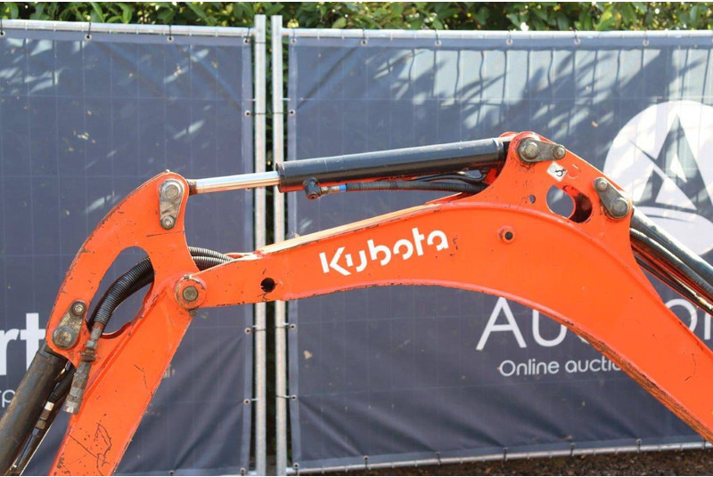 Mini excavator Kubota KX016-4: picture 15