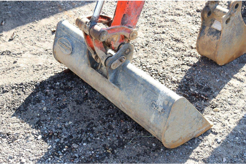 Mini excavator Kubota KX016-4: picture 13