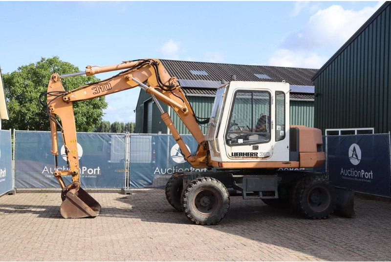 Liebherr A 310 - Wheel excavator: picture 1 Liebherr A 310 - Wheel excavator: picture 1