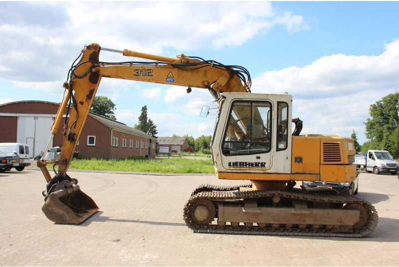 Liebherr R 312 - Crawler excavator: picture 2 Liebherr R 312 - Crawler excavator: picture 2